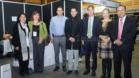 09012018 LAGALERíA.  Ana Olga, Martha, Alfredo, Pineda Damián, Rafael, Rosy  y Pedro.