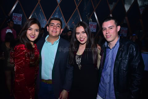 Daniela, Carlos, Fernanda y Paliñha