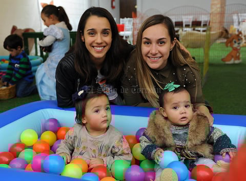 Virginia, Natalia, Amelia y Bárbara