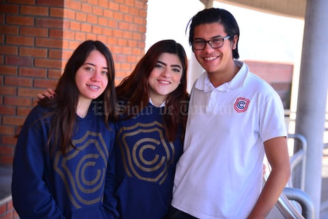 12012018 Bárbara, Elsa y Édgar.