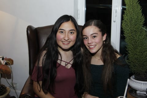 Alejandra Rosales y María Malacara.