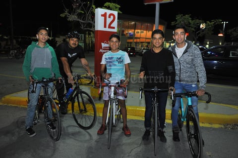 15012018 Jonathan, Amilcar, Kevin, Adrián y Andrés.