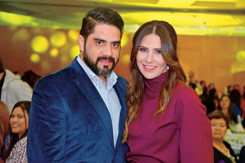 14012018 EN PAREJA.  Ernesto Reyes y Bárbara Adame.
