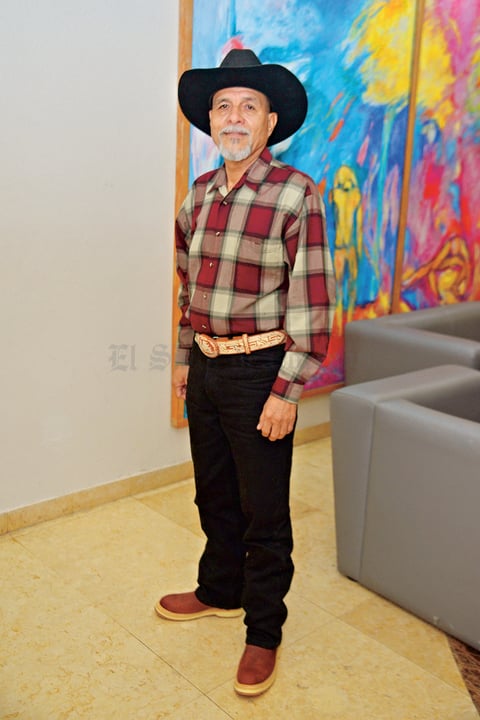 19012018 EN FESTEJO.  Arturo Olvera.
