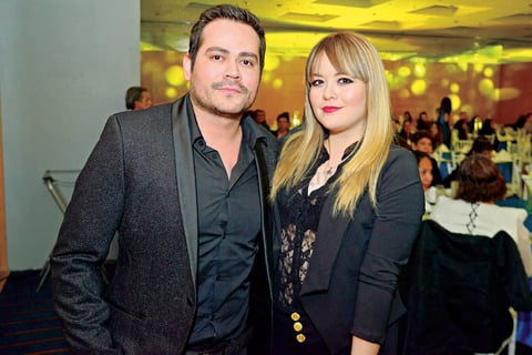 22012018 EN FESTEJO.  Luis y Maggie.