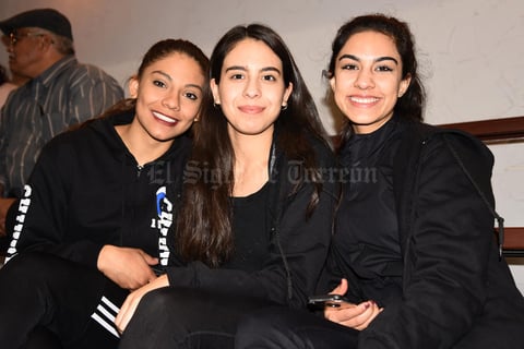 29012018 Alejandra, Kathy y Fernanda.