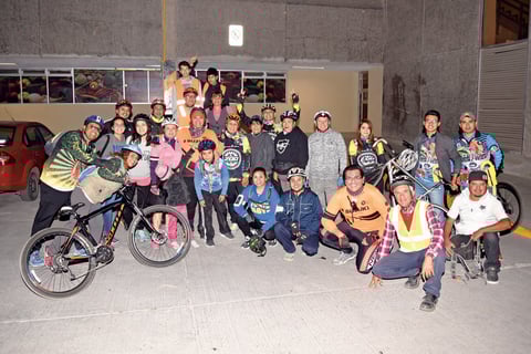 30012018 LA FOTO DEL RECUERDO.  Laguna Bikes.