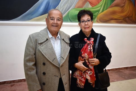 30012018 EN PAREJA.  Ismael y María Eugenia.