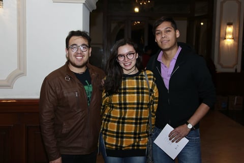 Armando, Kristal y Alberto.