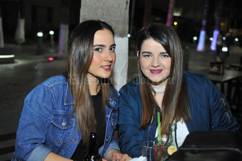 03022018 Karla y Carolina.