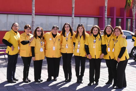 06022018 COLABORADORAS DEL CRIT.  Asociación cívica de La Laguna del grupo Soy Líder.