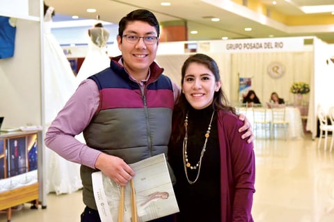 05022018 Zuri y Ana Luz.