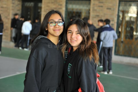 Ana SofIa y MarIa Julia