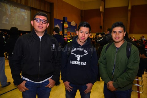Tonatiuh, Gustavo y Francisco