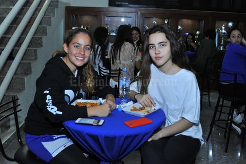 09022018 Romina y Andrea.