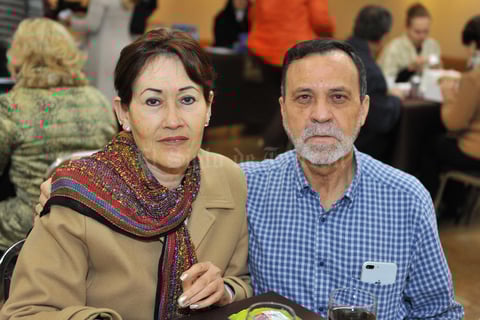 10022018 Ángeles y Emilio.