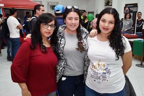 11022018 Eva, Montserrat y Lizeth.