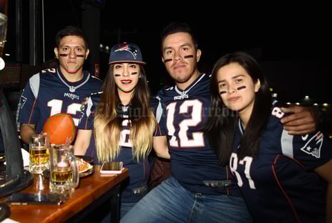 12022018 Eduardo Saucedo, Alejandra Valdez, Ale Parra y Alan Saucedo.