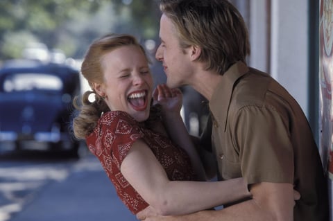 The Notebook, protagonizada por Rachel McAdams y Ryan Gosling.
