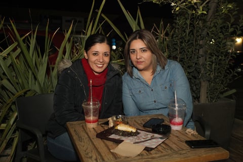 Luz Elena y Mónica.