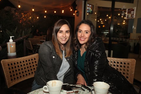 Natalia y Jimena.