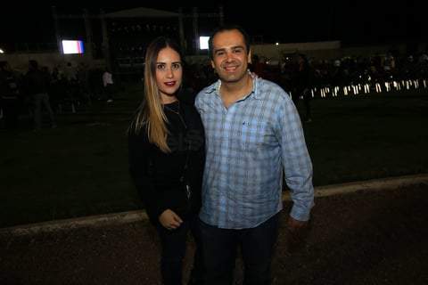 Duranguenses disfrutan concierto de Timbiriche