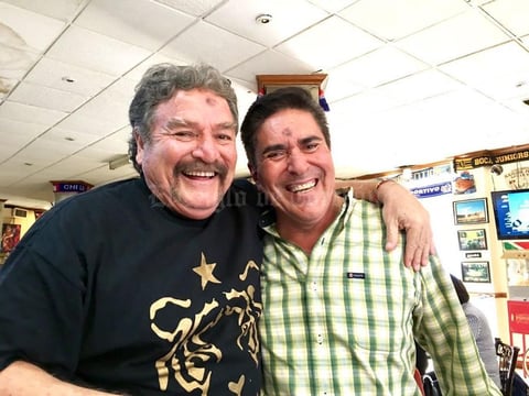 19022018 AMIGOS.  René Campos y Jorge Holguín.