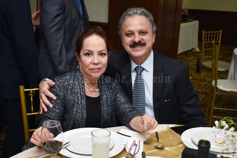 20022018 Marucha y Alberto.