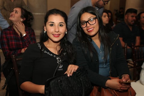 Vanessa Payán y Carolina Acosta.