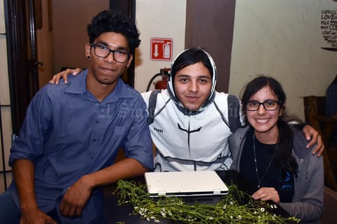 21022018 Christian, Jaime y Diana.