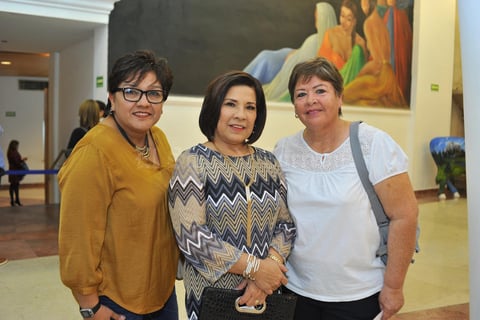 21022018 Soco, Mony y Malú.