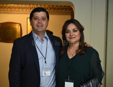 21022018 Miguel Ángel y Wendy.