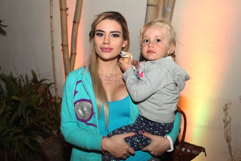 Karina Monroy y Katerina.