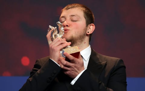 Anthony Bajon, por su parte de llevó el Oso de plata a Mejor Actor por La Prière.