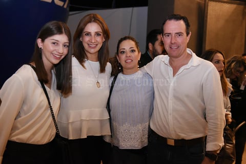 22022018 Nayla, Astrid, Daniela y Lalo.