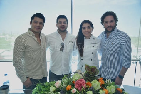 01032018 Omar y Mina
