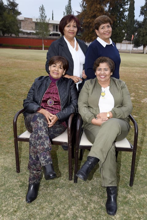 01032018 EN REUNIóN.  Magda, Gloria, Mary y Sanjuis.