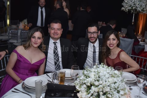 05032018 EN UNA BODA.  Fer, Lalo, Pepe y Eli.