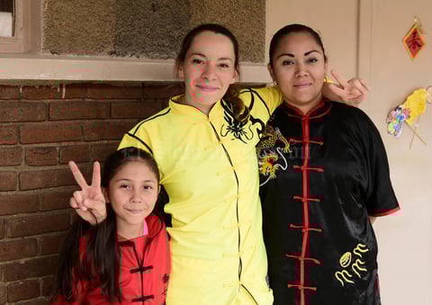 05032018 Danna Espino y Danna Ramírez.