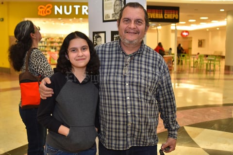 08032018 Valeria y José.