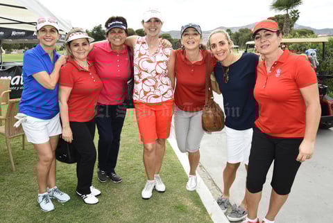 11032018 MUY CONTENTAS.  Susana, Lety, Mónica, Olga, Irma, Goria y Ale.