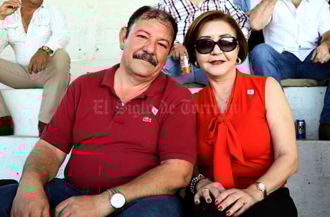 11032018 Jesús y Mariana.