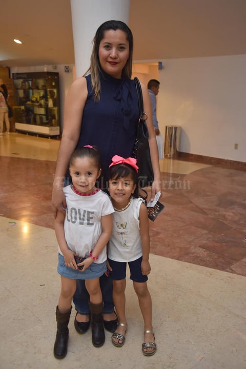 14032018 Diana, Sofía y Vanessa.