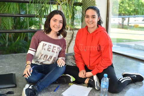 15032018 Valeria y María.