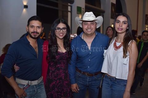 18032018 ENTRE AMIGOS.  Jorge, Ruth, Gerardo y Tamara.