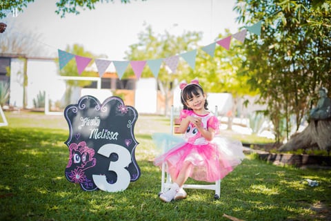 18032018 Paula Melissa celebró su cumpleaños número tres, por lo que le fue organizada una divertida fiesta infantil.