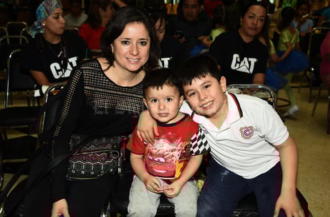 19032018 Jennifer, Liam y Tiago.