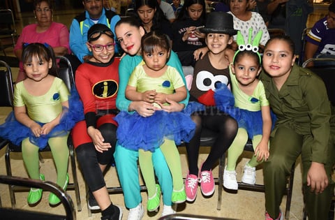 19032018 Fernanda, América, Sofía, Valentina, Ana Cris, Yaine y Yaiza.