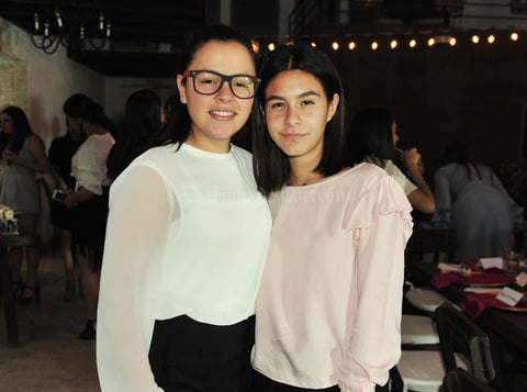 Regina y Mariangel