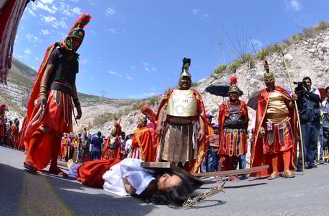 Viven la pasión en el Cerro de las Noas